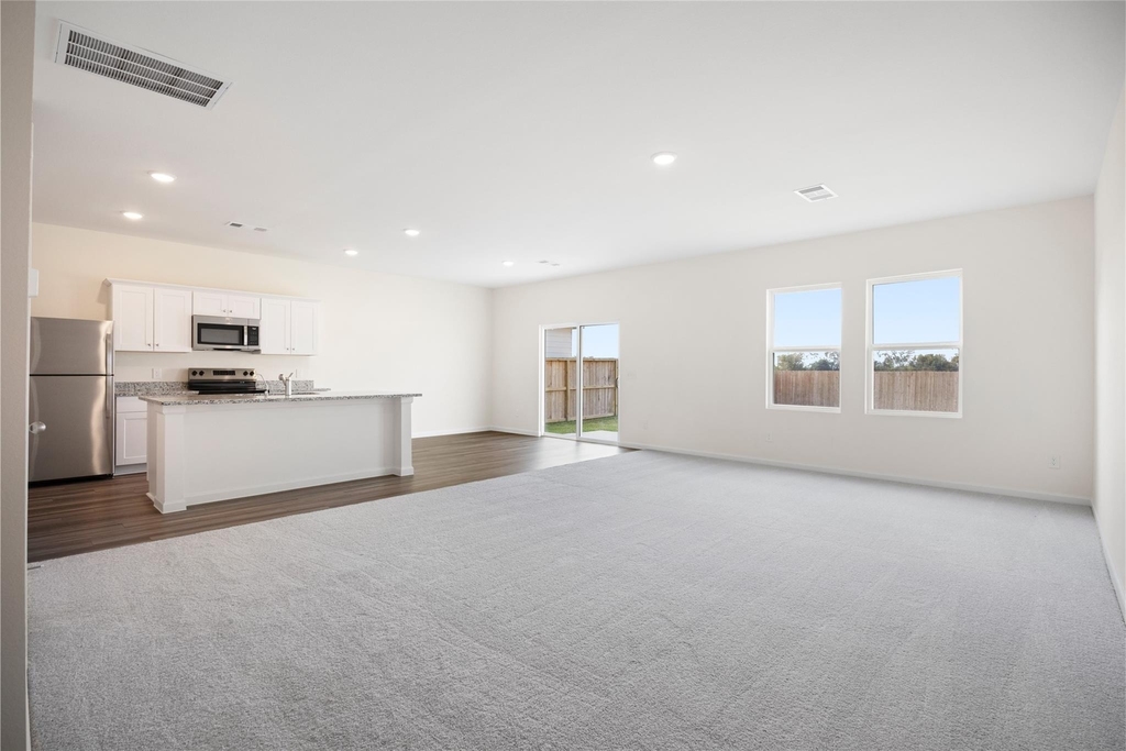 8807 Vacek Crossing Way - Photo 11