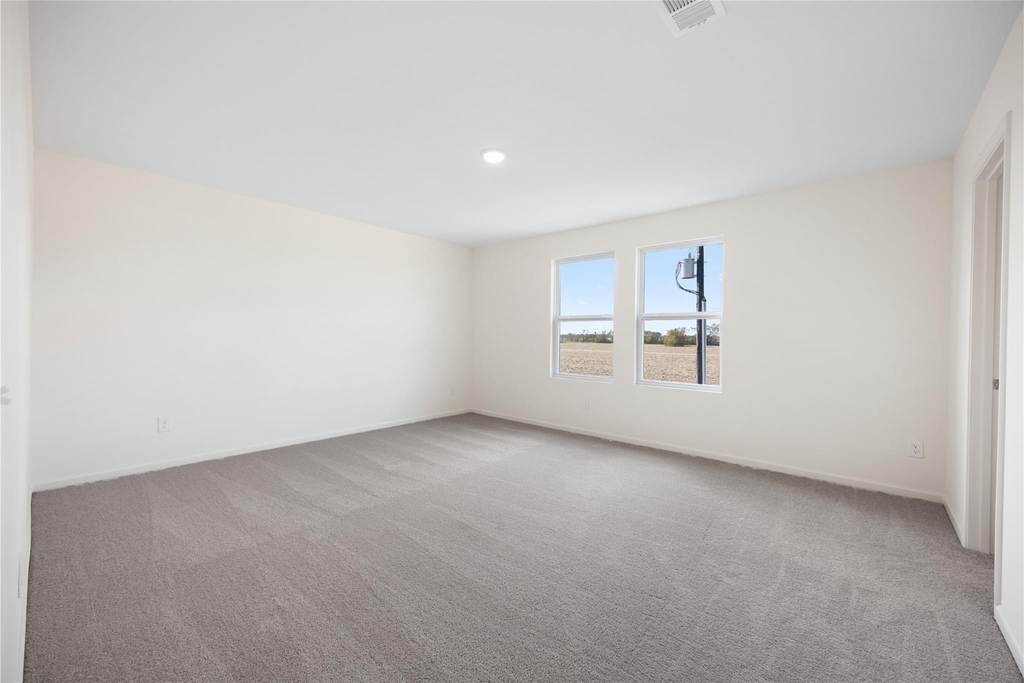 8807 Vacek Crossing Way - Photo 10