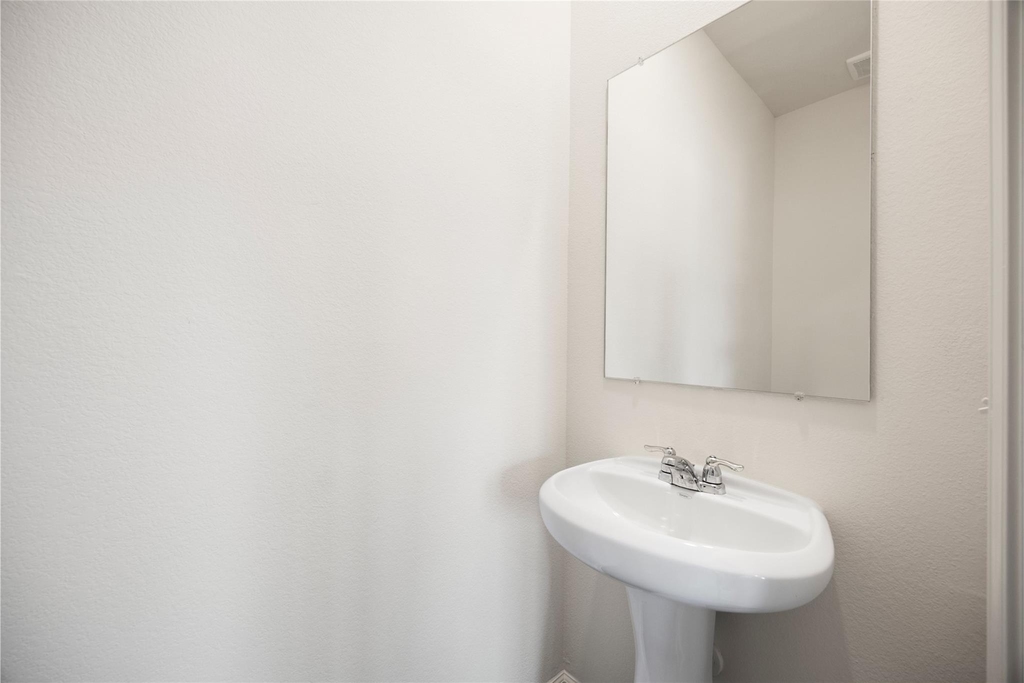 8807 Vacek Crossing Way - Photo 22