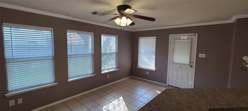 19042 Remington Mill Drive - Photo 5