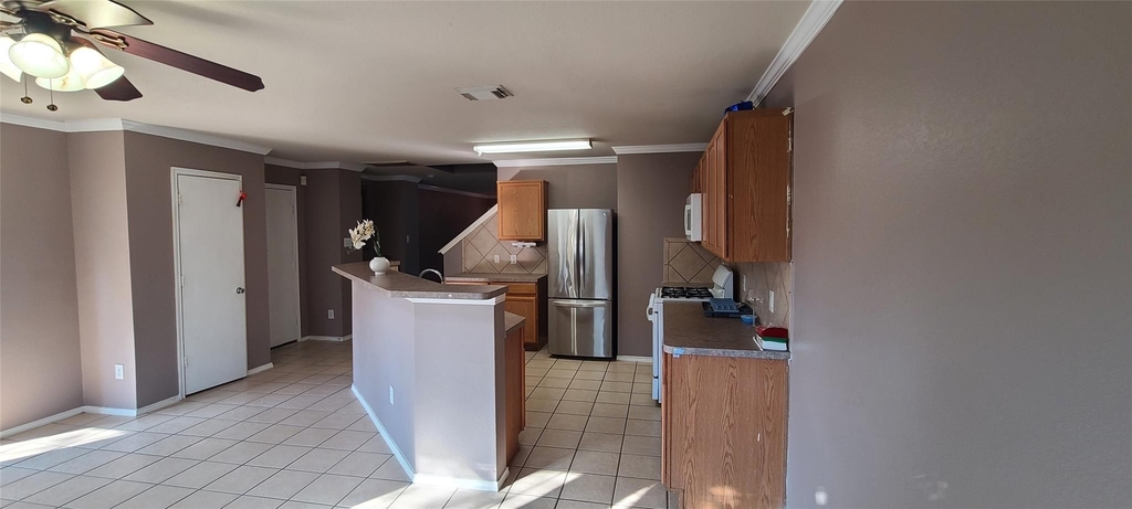 19042 Remington Mill Drive - Photo 4