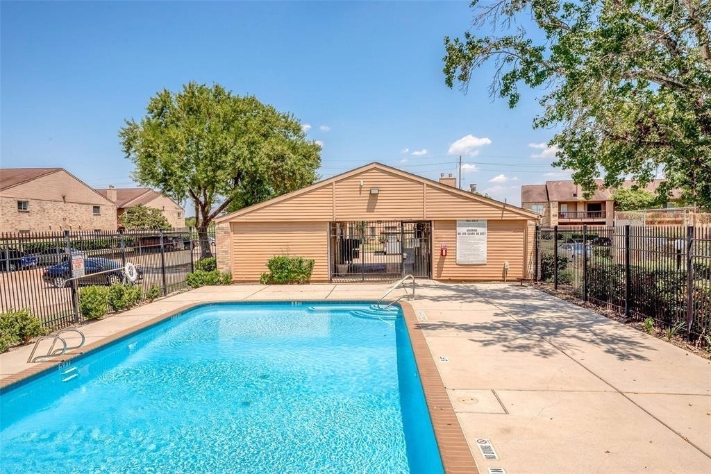 10555 Turtlewood Court - Photo 48