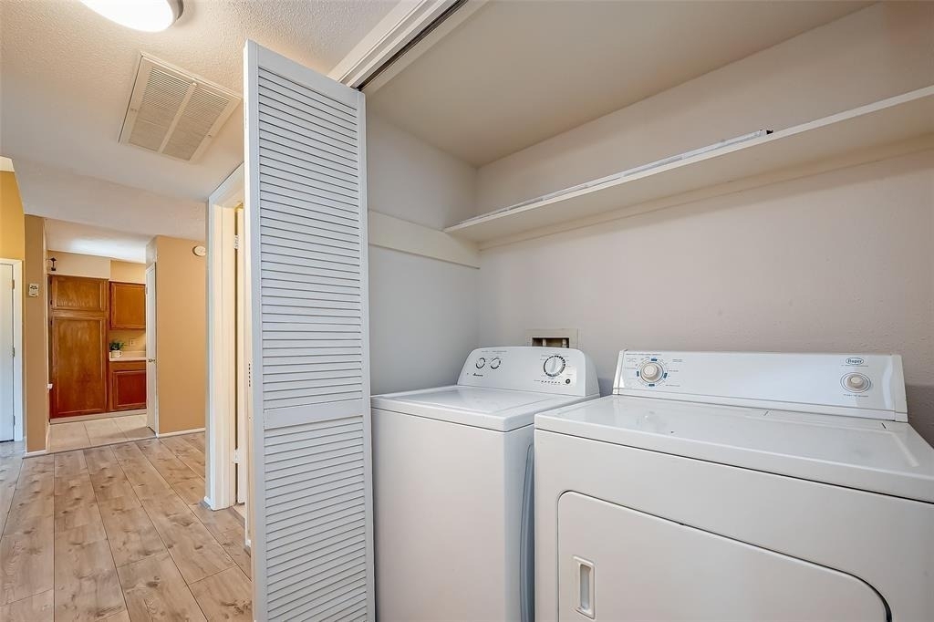 10555 Turtlewood Court - Photo 18