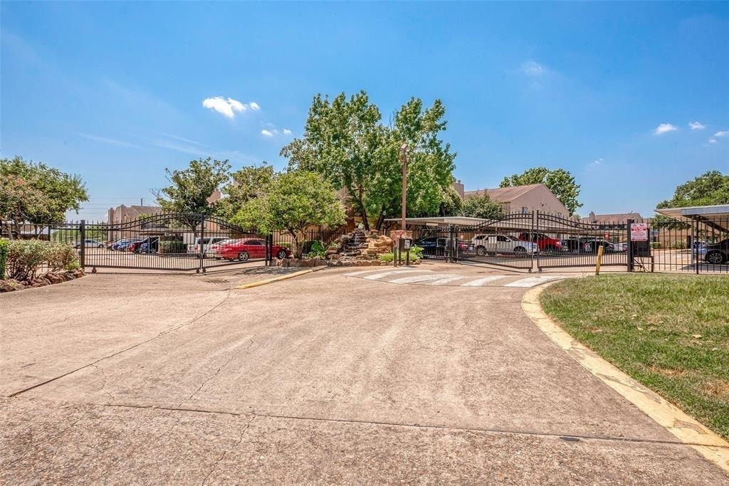 10555 Turtlewood Court - Photo 41