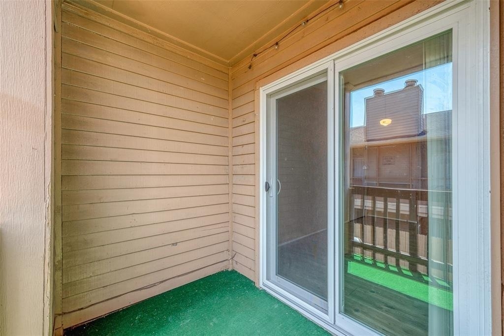 10555 Turtlewood Court - Photo 39