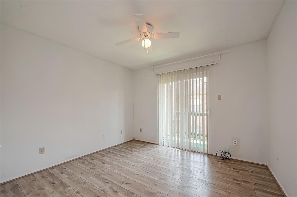 10555 Turtlewood Court - Photo 19