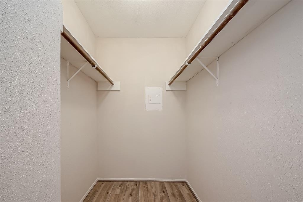 10555 Turtlewood Court - Photo 29