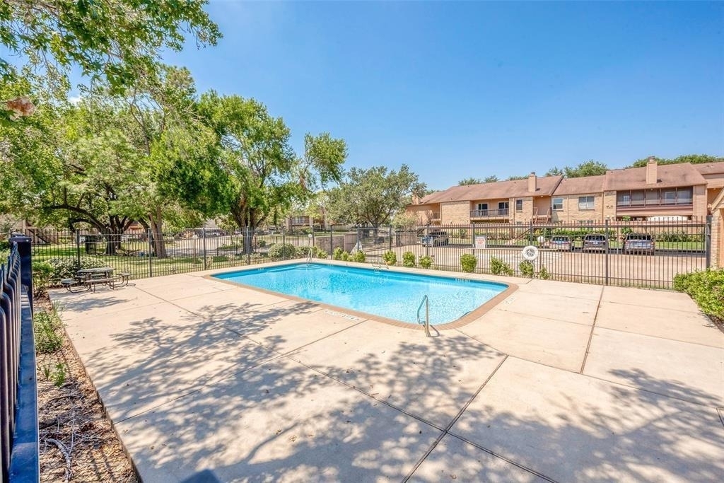 10555 Turtlewood Court - Photo 46