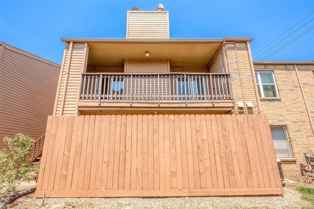 10555 Turtlewood Court - Photo 3
