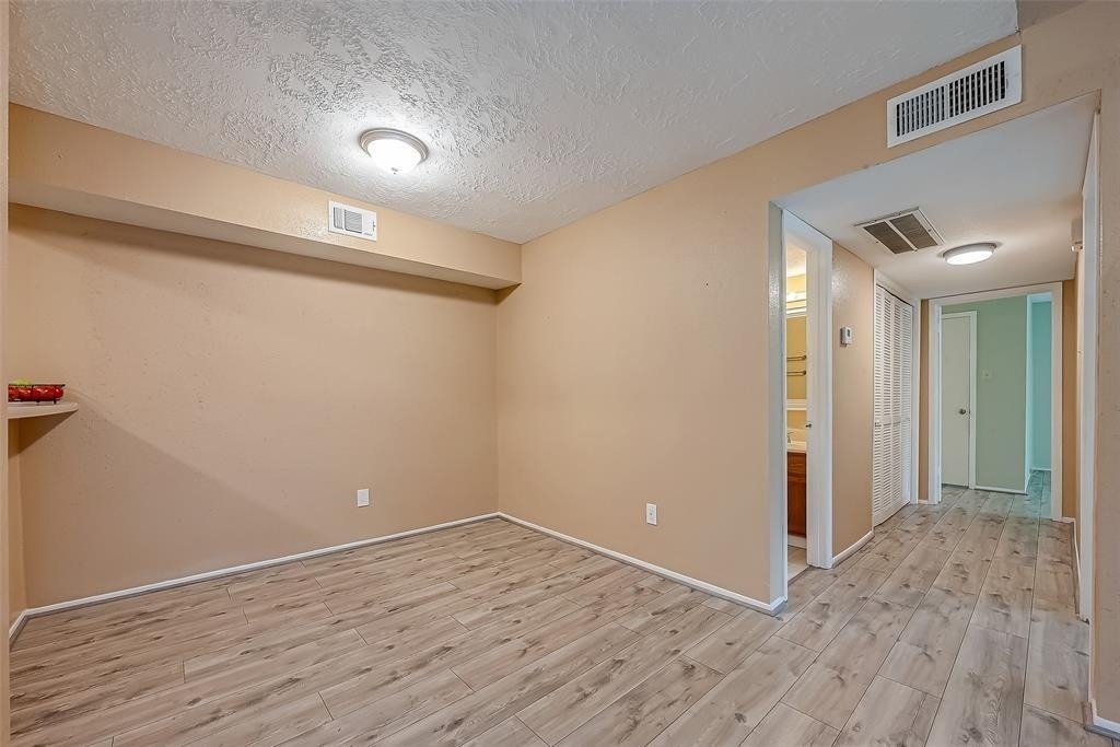 10555 Turtlewood Court - Photo 9