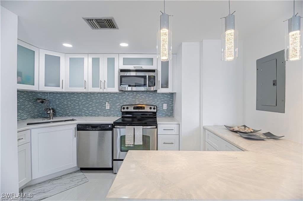 58 N Collier Boulevard - Photo 3
