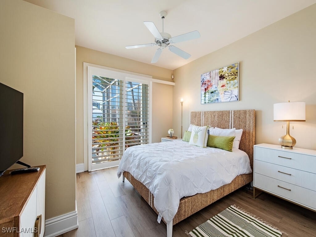 4459 Crayton Road - Photo 14
