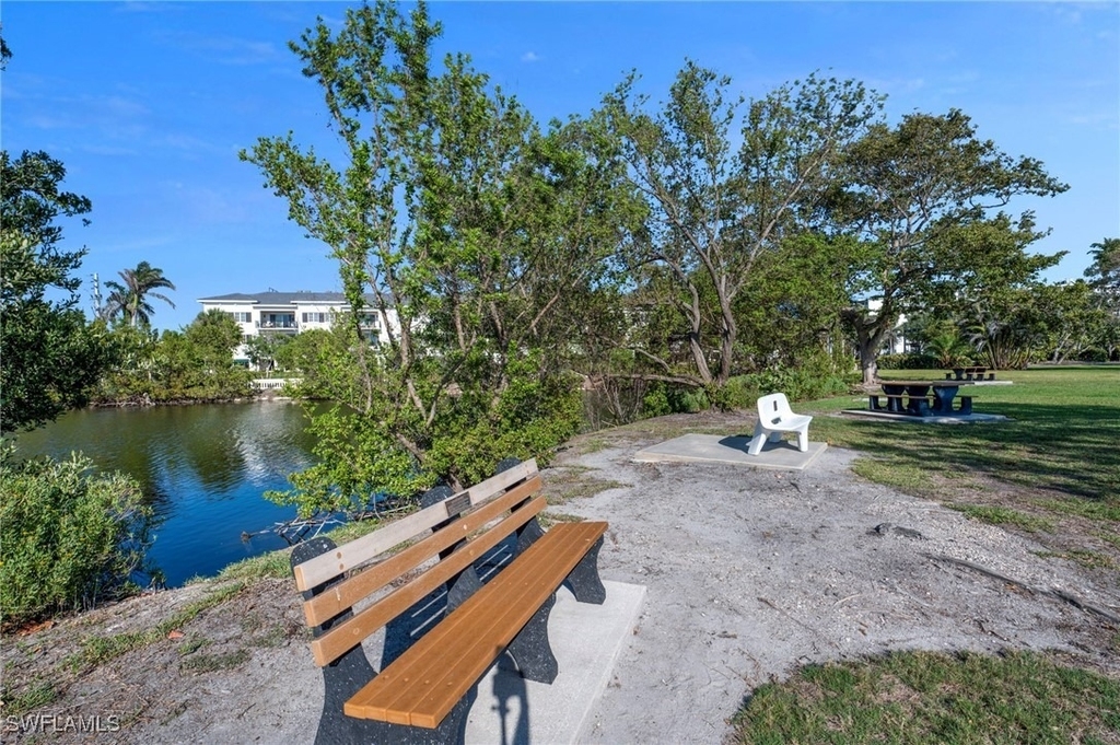 1950 Gulf Shore Boulevard N - Photo 13