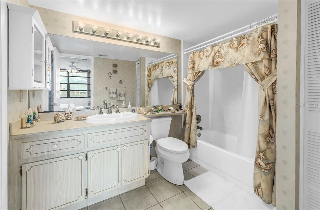 7700 Sun Island Drive S - Photo 13