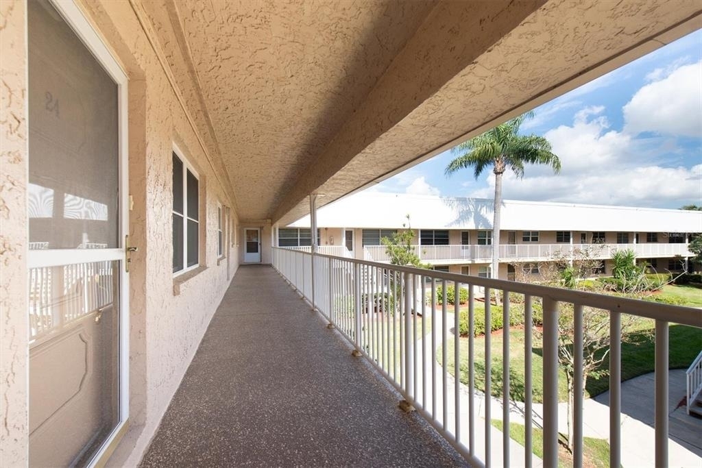 10032 65th Avenue N - Photo 3