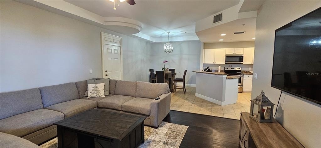 1502 Sw 50th Street - Photo 5