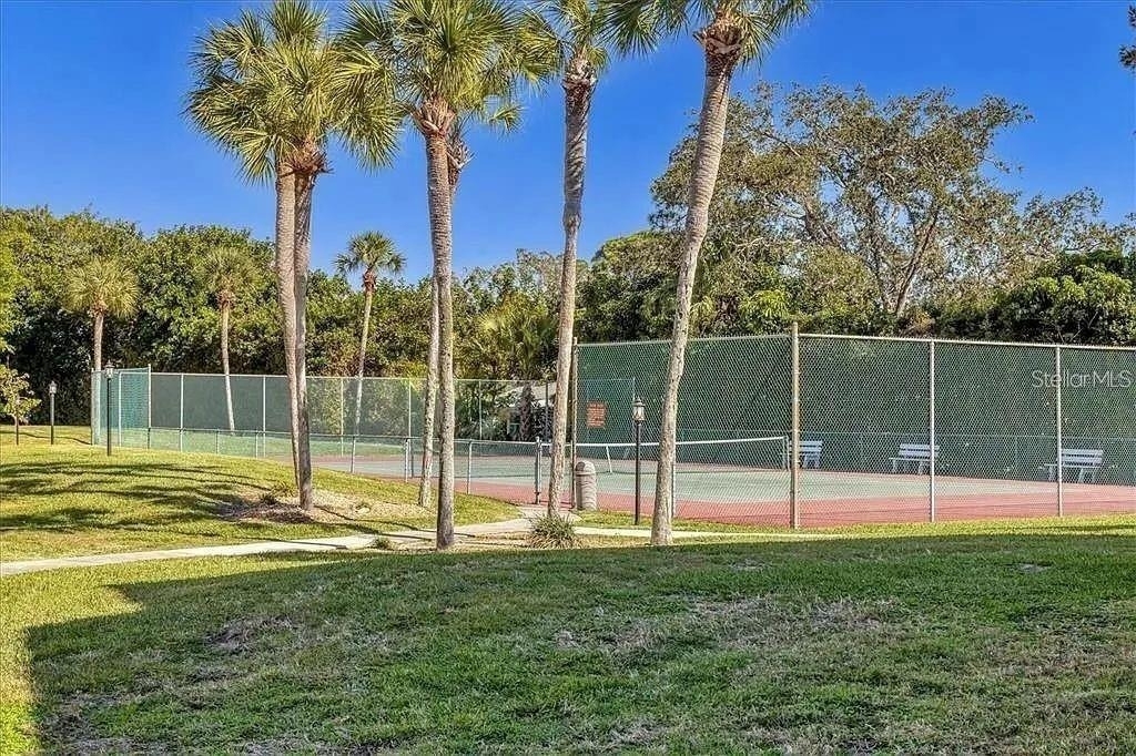 1650 Stickney Point Road - Photo 41