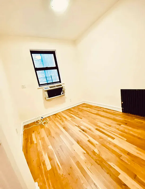 235 east 46th stret - Photo 2