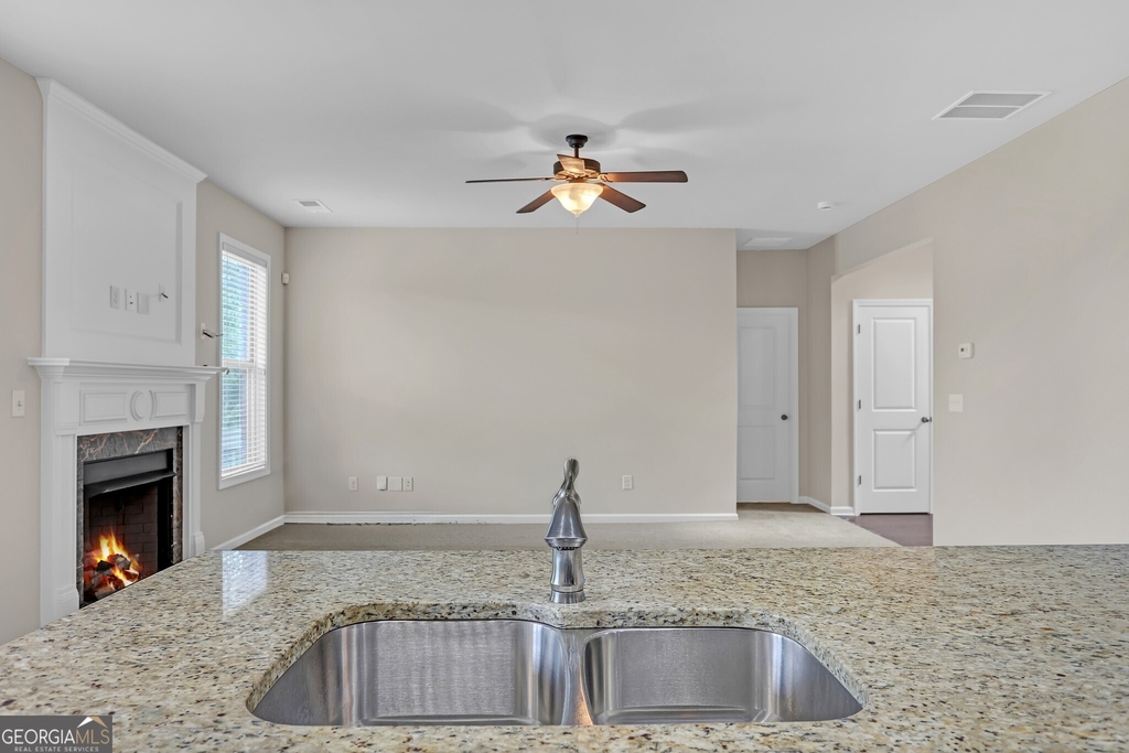 568 Garden View Court - Photo 14