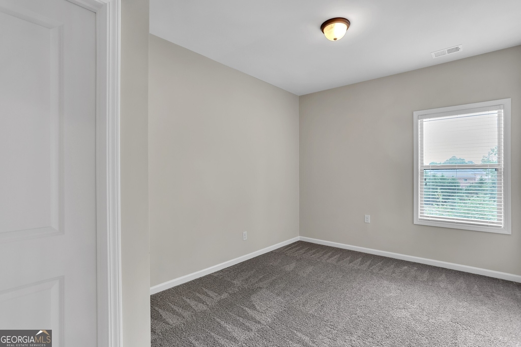568 Garden View Court - Photo 23