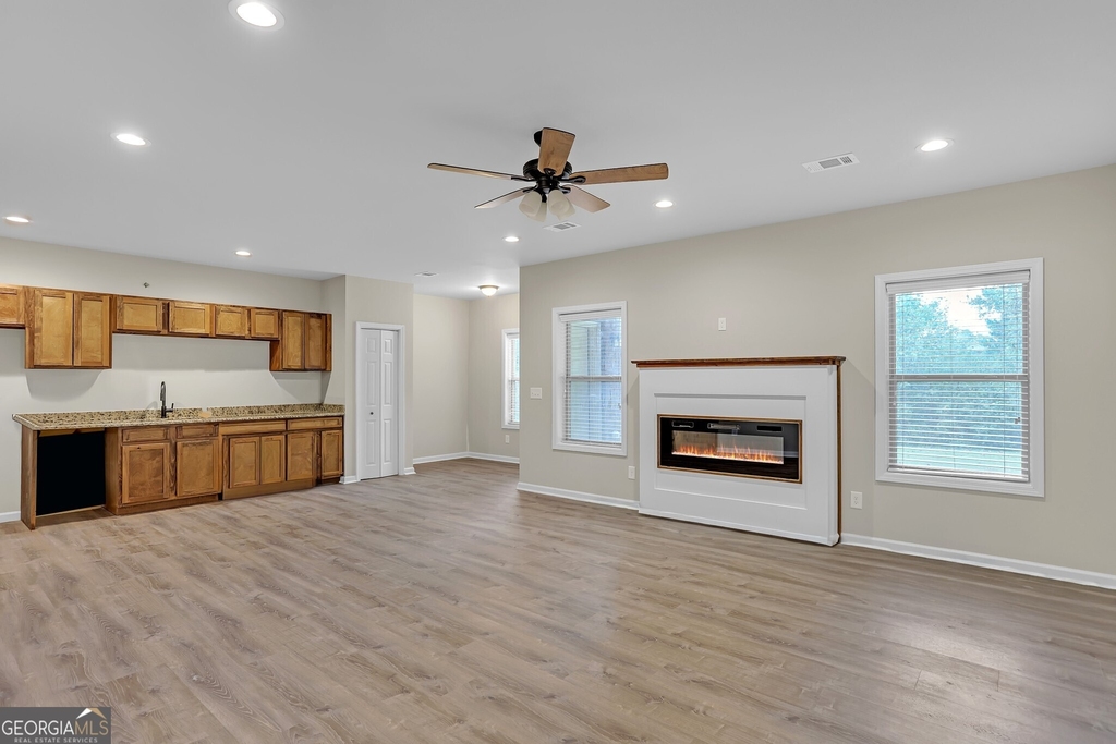 568 Garden View Court - Photo 39