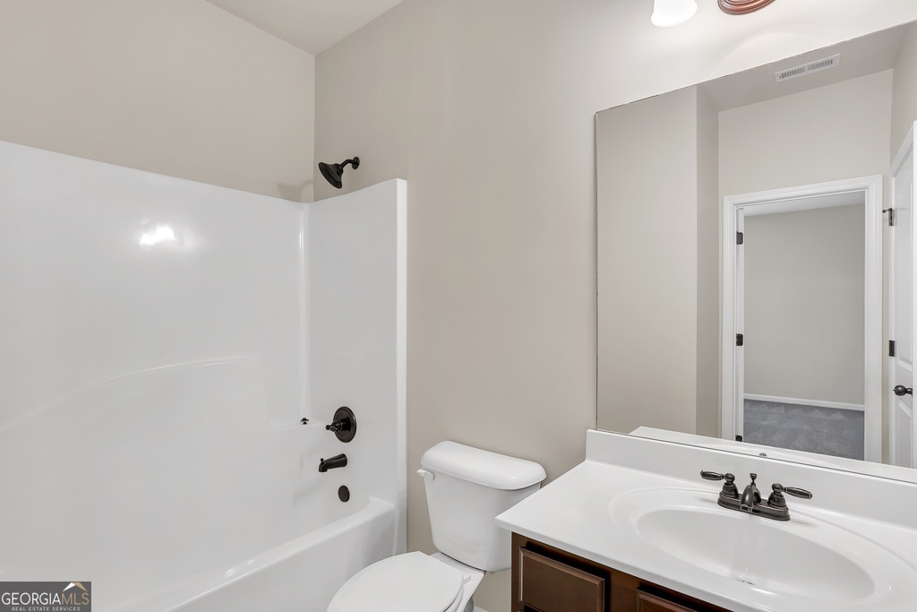 568 Garden View Court - Photo 18