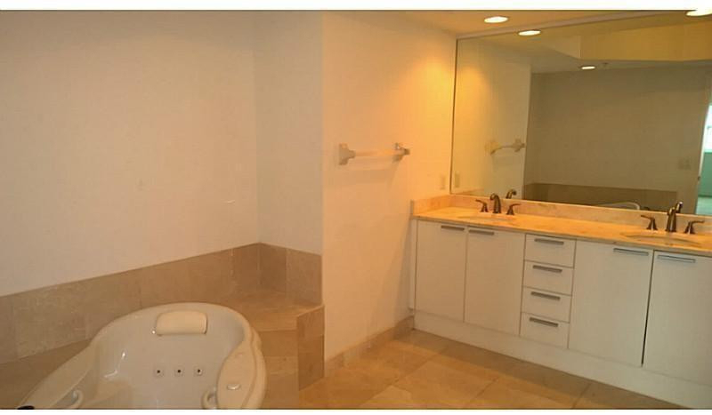 14951 Royal Oaks Lane - Photo 6