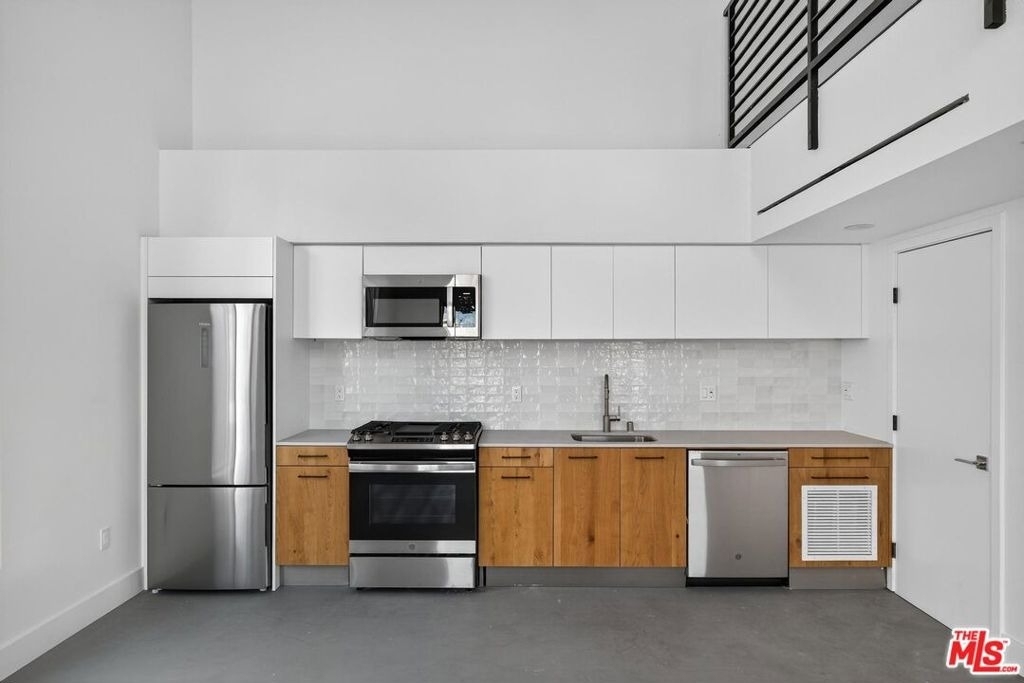 2412 Eads Street - Photo 5