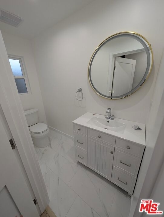10623 Stanwin Avenue - Photo 9