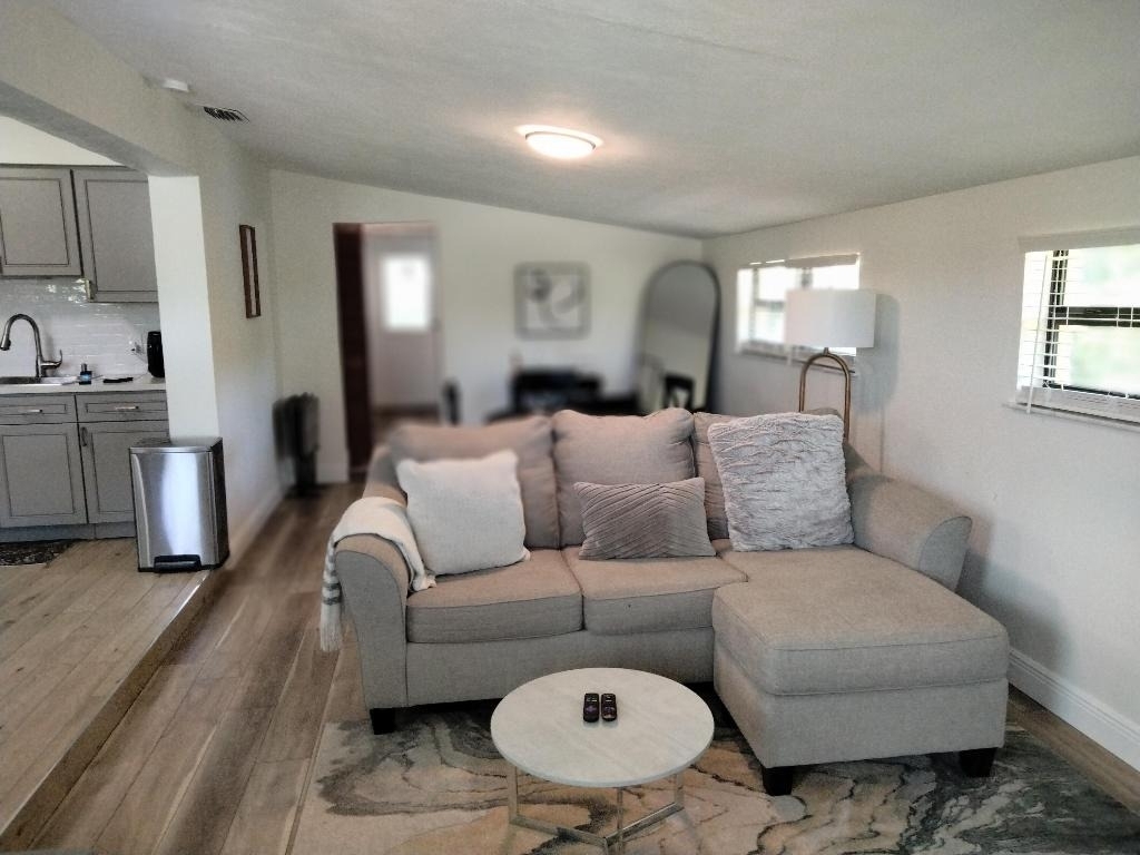 1150 Ne County Line Road - Photo 12
