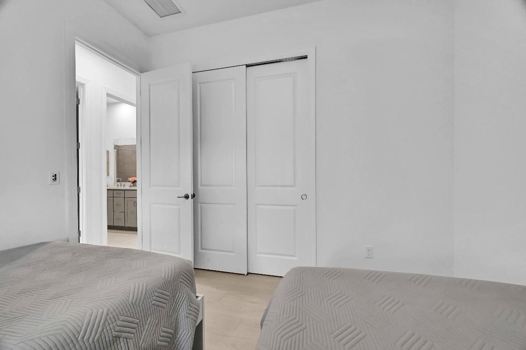 14185 Sw Daphne Street - Photo 23