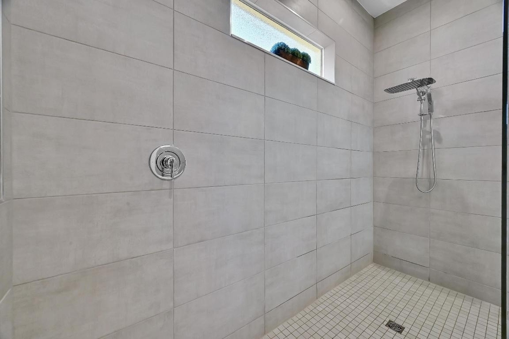 14185 Sw Daphne Street - Photo 17
