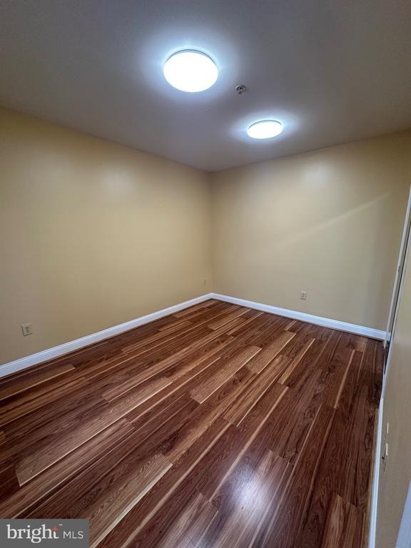 422 W Franklin Street - Photo 8