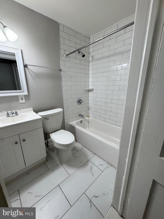1104 Meridene Drive - Photo 4