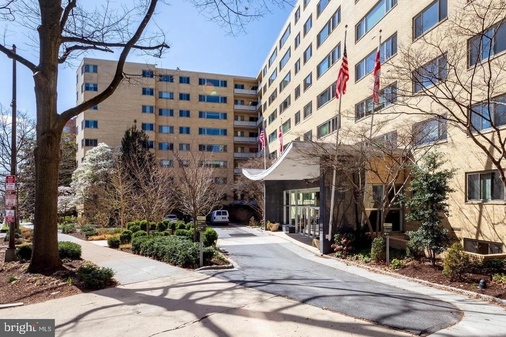 4600 Connecticut Avenue Nw - Photo 1
