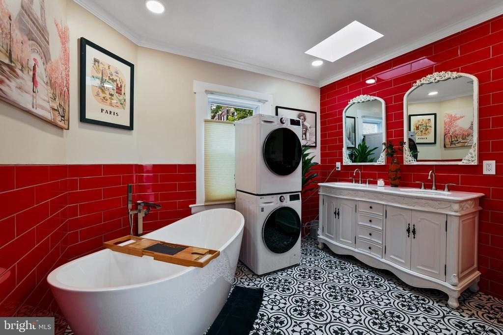 1215 33rd Street Nw - Photo 16