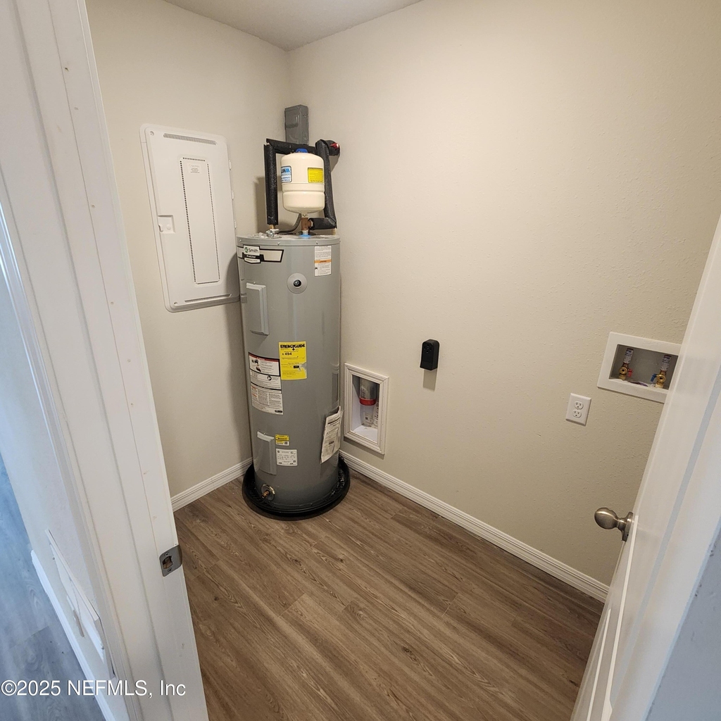 6547 Sweetbay Lane - Photo 8