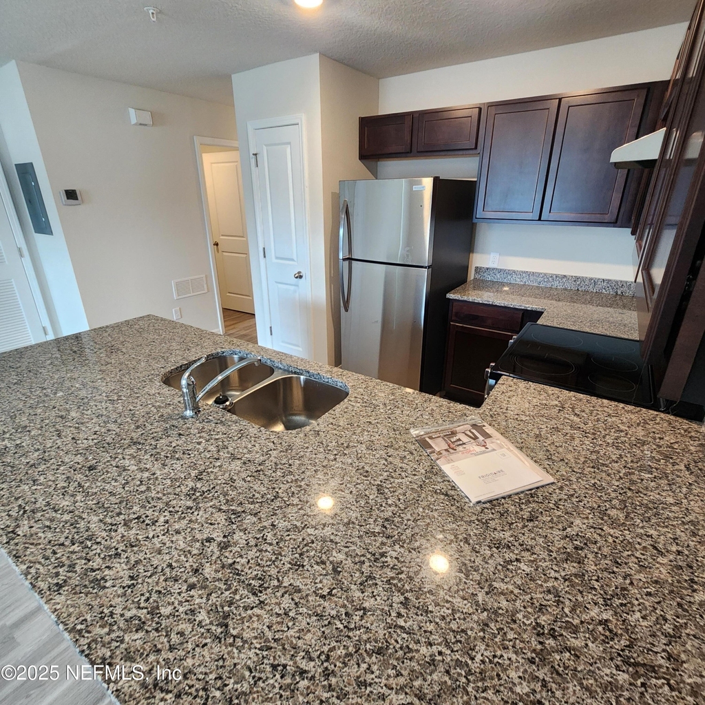 6547 Sweetbay Lane - Photo 4