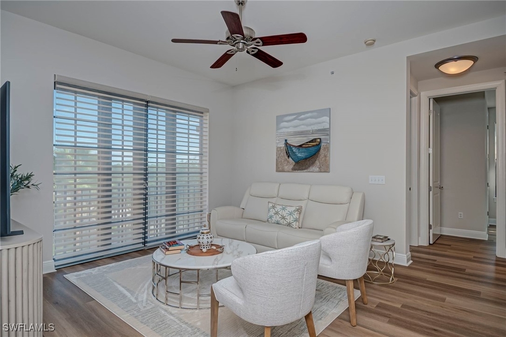 8010 Via Sardinia Way - Photo 10