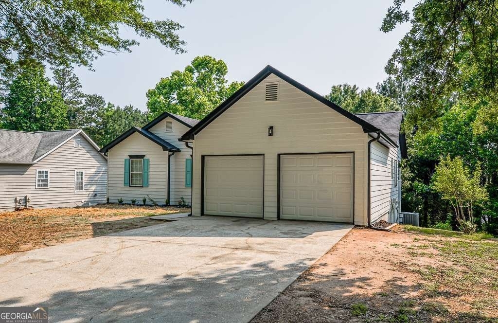 515 Allens Landing Court - Photo 0