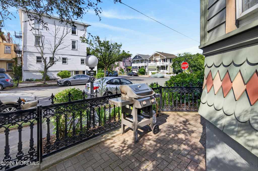 44 Webb Avenue - Photo 25