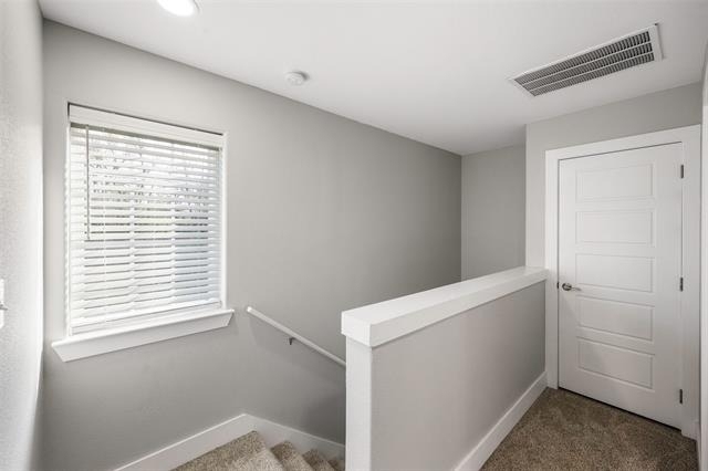 901 W Collins Street - Photo 15