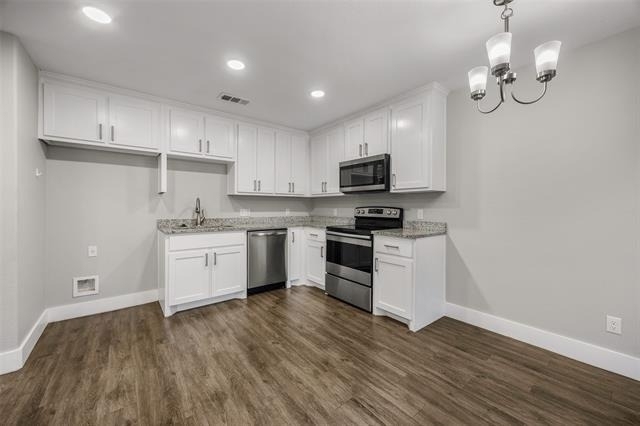 901 W Collins Street - Photo 4