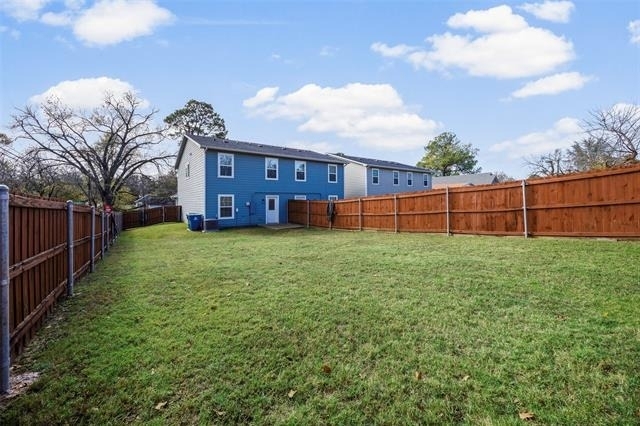 901 W Collins Street - Photo 19