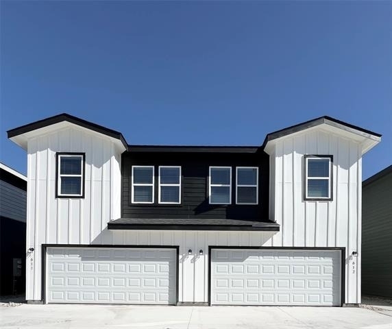 3501 E Renfro Street - Photo 0