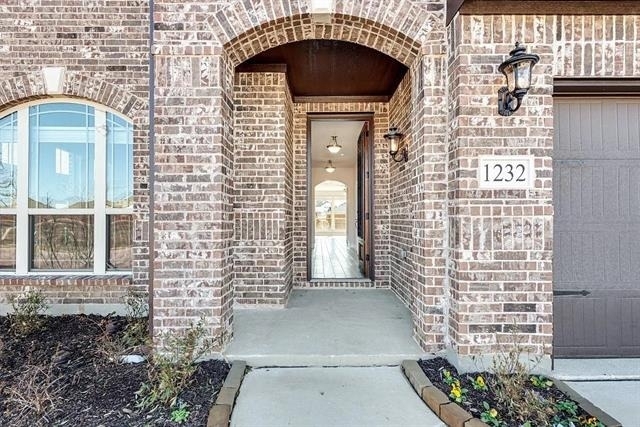 1232 Starlight Avenue - Photo 0