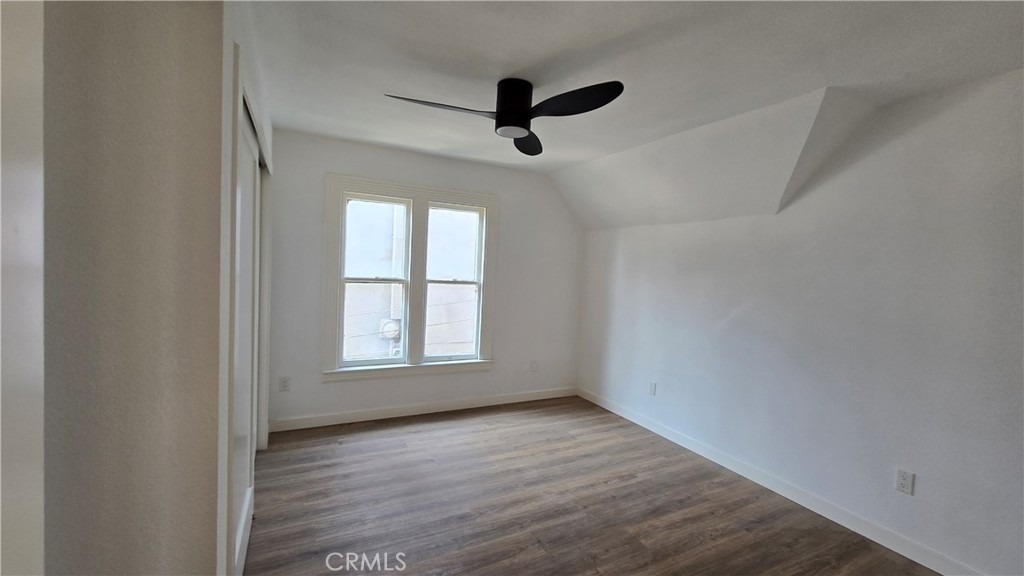 975 N Park - Photo 6