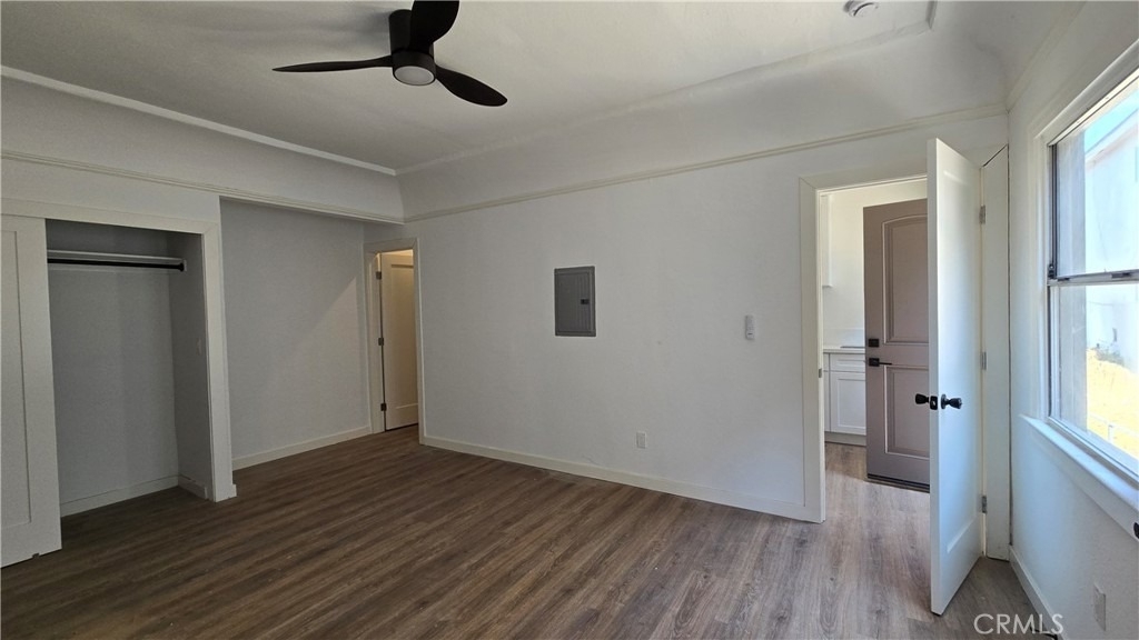 973 N Park - Photo 3