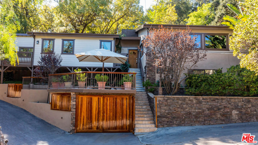 21832 Canon Drive - Photo 0
