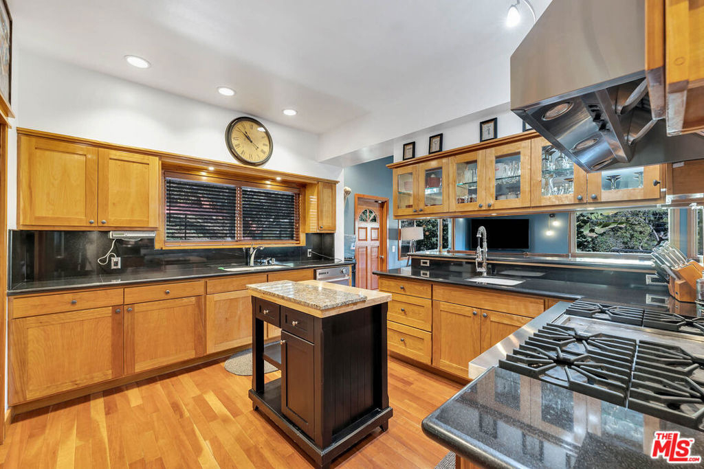 21832 Canon Drive - Photo 33